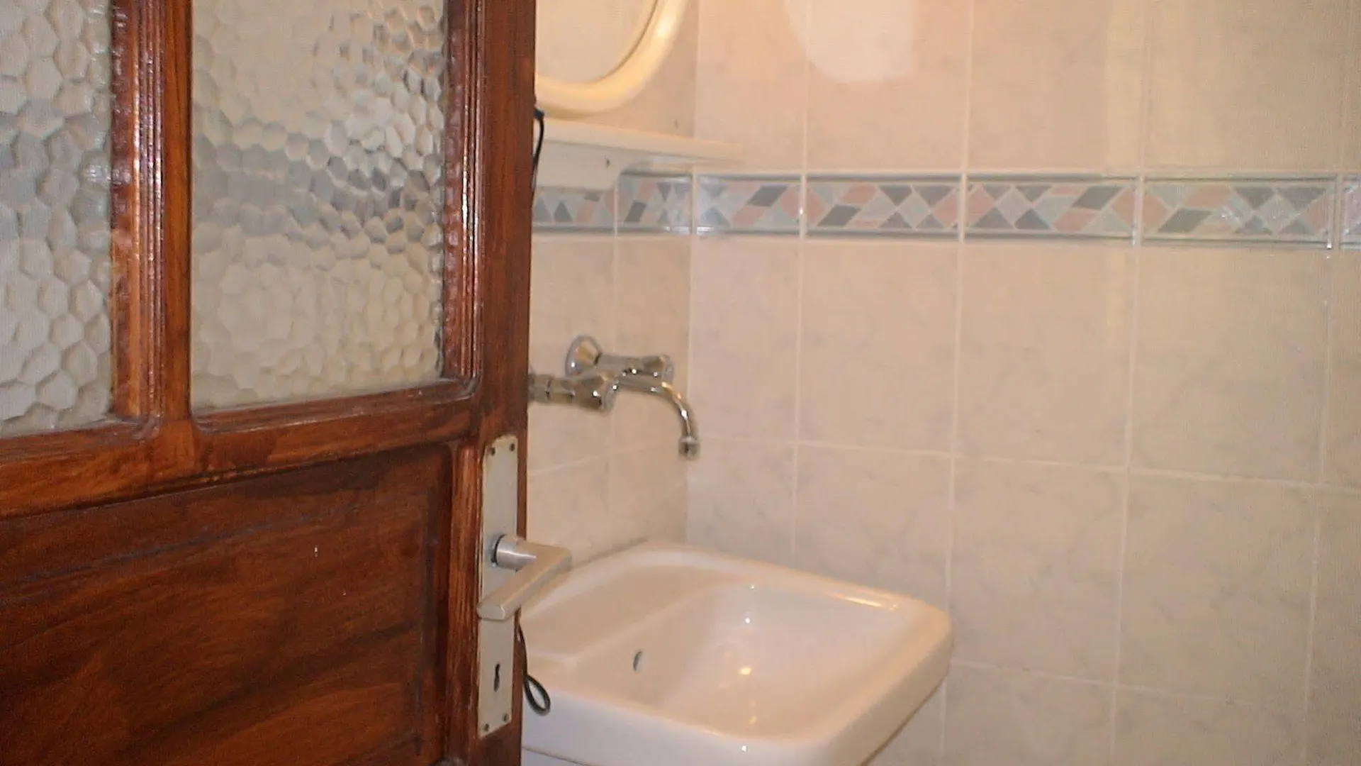 Oda ve Kahvaltı Onur Pension Fethiye